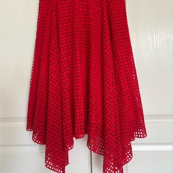 Carolina Herrera Red Eyelet Asymmetrical Shirt Dress size 6 - Picture 11 of 15
